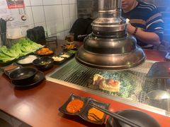 -肉甲韩国木炭烤肉(新壹街1店)