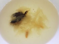 -渝之汇牛肉豌杂面