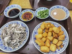 -门框胡同百年卤煮(新街口店)