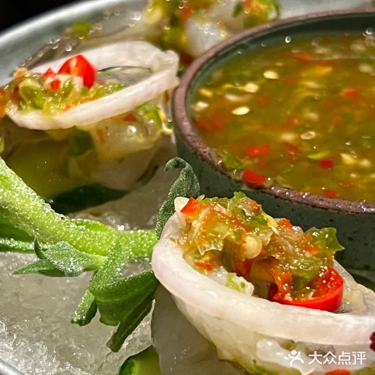 三位小姐姐和一位泰国厨师的Thai bistro可爱又可口