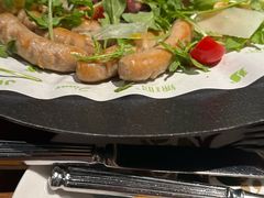 -JINNS锦时 steak&pizza(浸信会礼拜堂旧址店)