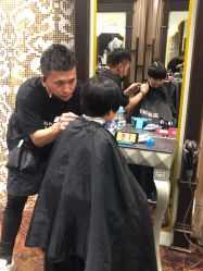 -八佰伴8008星级形象店