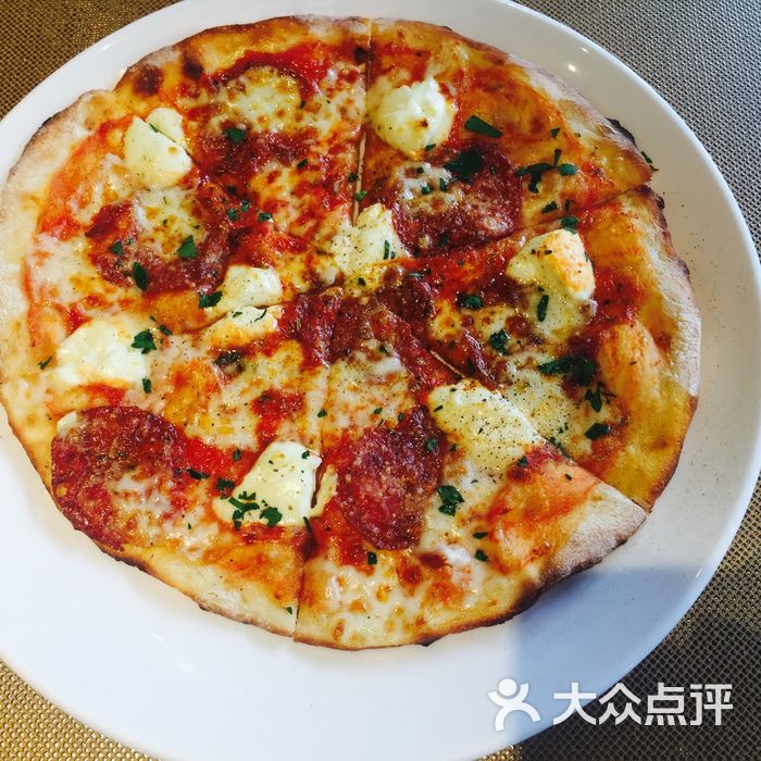 巴勒莫披萨                 中国周           喵喵_爱吃肉