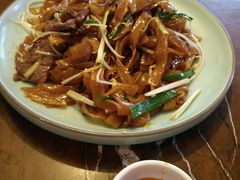 干炒牛河-广东道至正餐厅(区庄店)