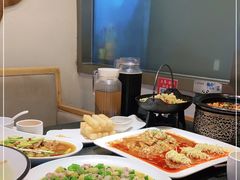 -万重锦·人文川菜馆(骡马市店)