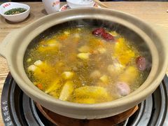 -邹开喜·炭炉鸡煲·海鲜火锅(虹口足球场店)