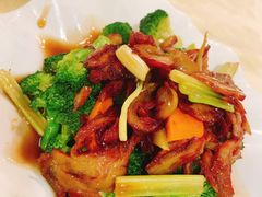 素叉烧炒西兰花-佛有缘·32年老字号(广州首店)