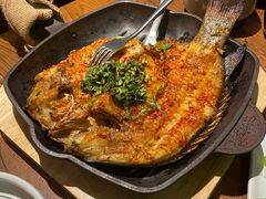 香茅草烤罗非鱼-云海肴·汽锅鸡·云南菜(美罗城店)