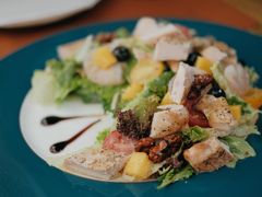 低温香茅鸡肉沙拉-Golden Lily河内巴黎法越料理餐厅(建国西路店)