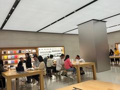-Apple零售店(玄武湖店)
