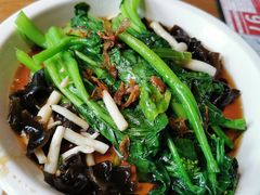 白灼菌菇菜心-新白鹿餐厅(银泰西湖文化广场店)