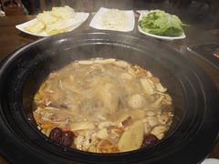 -菌乡缘·野生菌蒸汽鱼火锅(江边夜市店)