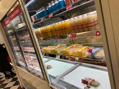 面包甜点陈列柜-味多美蛋糕(新和平里店)