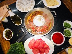 -好汉锅园林秘制老火锅 柴火霸王鸡(金沙店)