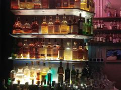 -TASTE ROOM Bar