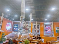 -哈尔滨小酒馆·鲜肉现穿自助烧烤(康新花园店)