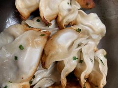 -胖子锅贴(双阳路111弄店)