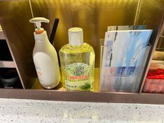 -海底捞火锅(高新万达店)