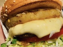 -The Habit Burger Grill 哈比特汉堡(爱琴海店)