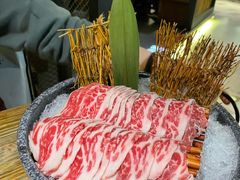 锡盟草原羔羊排-湊湊火锅·茶憩(上海合生汇店)