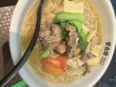 -蒙自源米线大王(东站店)