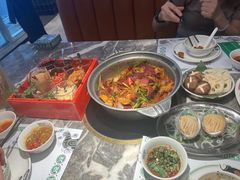 -禄婶鸡煲·打边炉