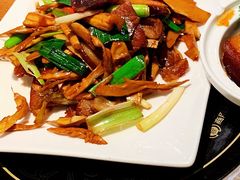大巴山老腊肉炒笋-黑鸡小馆(金源店)