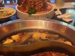 -大龙辣火锅·龙虾·烧烤(湖滨新天地店)