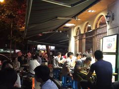 等位区-云晓光头烧烤吧(新大陆广场店)