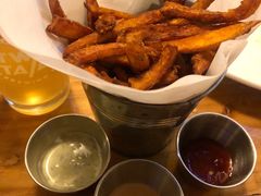 -Twin Tails Brewpub双尾精酿餐吧(八坼店)