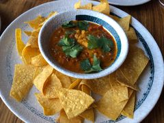 玉米片配芝士香肠辣酱-SMOKI & CO(五大道店)