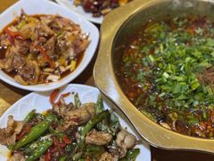 农家小炒肉-乐山第一家临江鳝丝(茶坊路店)