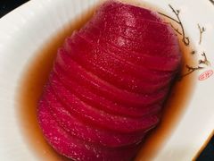 红酒雪梨-俊家铁锅炖鱼(丹东店)