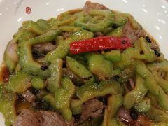 拍蒜生炒凉瓜牛肉-六婶西关小厨(光塔路店)