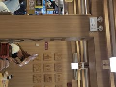 -霸王茶姬(南强街店)