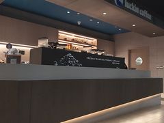 -瑞幸咖啡(巴黎春天陕西路店)