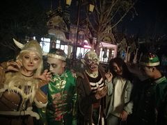 -七彩云南欢乐世界