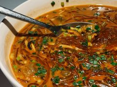 沙蒜豆面-荣小馆(安达仕店)