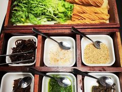 -五谷丰登农家院·地道胶东菜·海鲜烧烤(威海店)