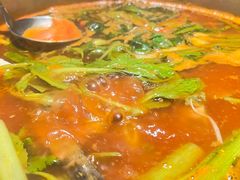 -野山舂·贵州现舂酸汤牛肉(民生路店)