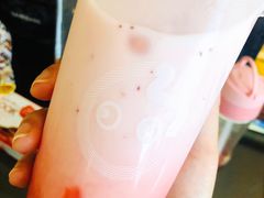 草莓欧蕾-CoCo都可(昆百大店)