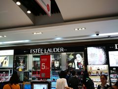 -日上免税店(三径路t3店)