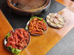 -老姐石板烧烤+铜炭火锅(总店)