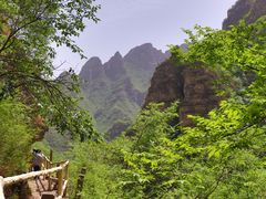 -孤山寨风景区