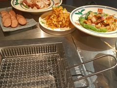 -张牌牌·东北烤肉小吃市集(金楠天街店)