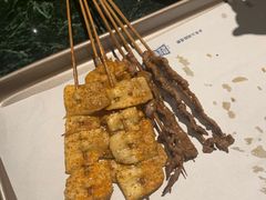 -新楚记烧烤·酒场·夺命肥肠(车公庙店)