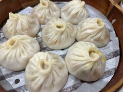 蟹粉小笼包-馋三尺蟹粉小笼(人民广场店)