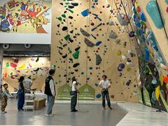 -ROCKPLUS攀岩馆(环宇城店)