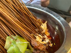 -拐枣巷小串串(财大店)