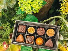 -Laderach 莱德拉(上海环贸iapm店)